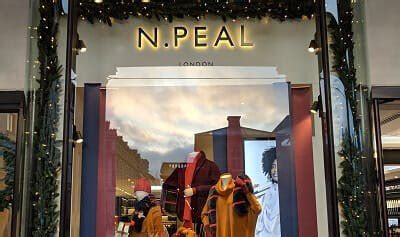 N Peal, 15 Covent Garden, London .